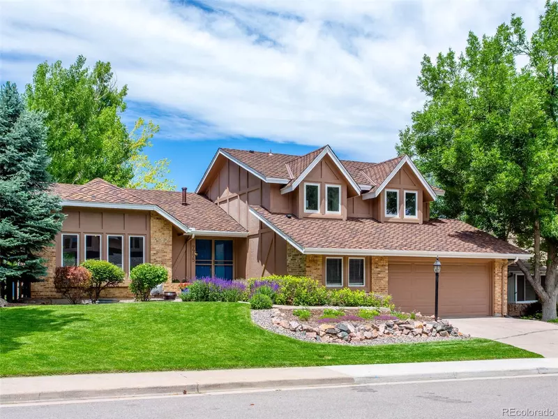 7795 S Forest ST, Centennial, CO 80122