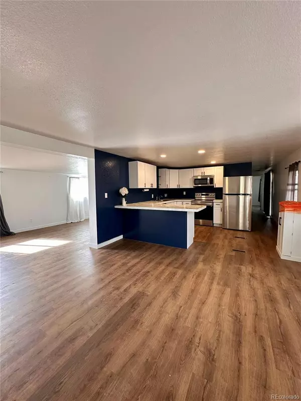 Bennett, CO 80102,575 2nd ST