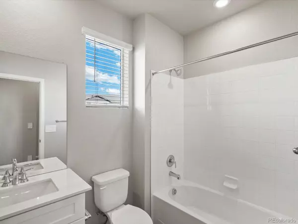 Brighton, CO 80601,6092 Hourglass DR