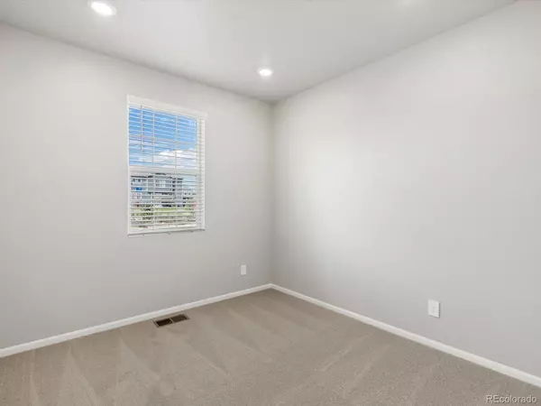 Brighton, CO 80601,6092 Hourglass DR