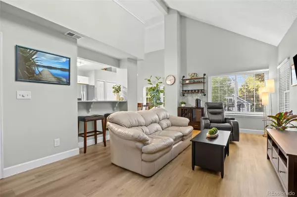 Centennial, CO 80112,6756 S Ivy ST #B3