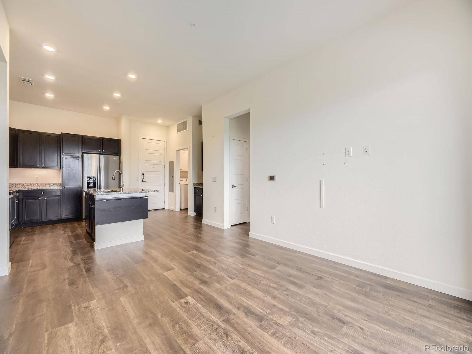 Centennial, CO 80122,480 E Fremont PL #405