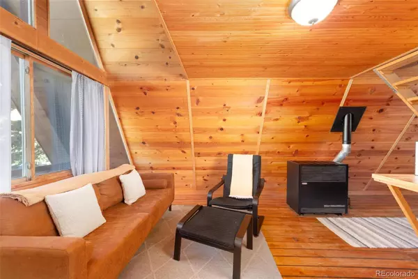 Florissant, CO 80816,274 Midland RD