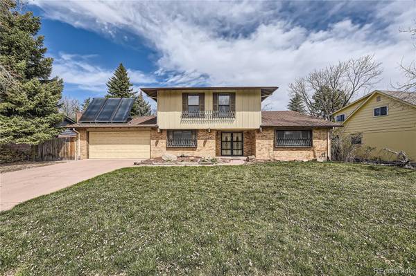 10957 W 31st AVE, Lakewood, CO 80215