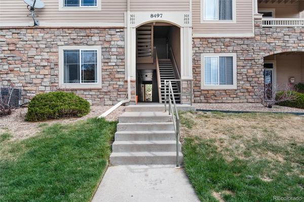 Littleton, CO 80128,8497 S Hoyt WAY #301