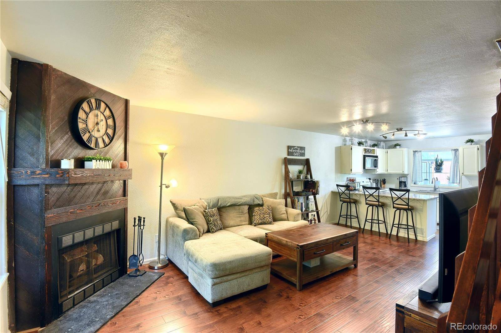 Lakewood, CO 80232,1233 S Flower CIR #C