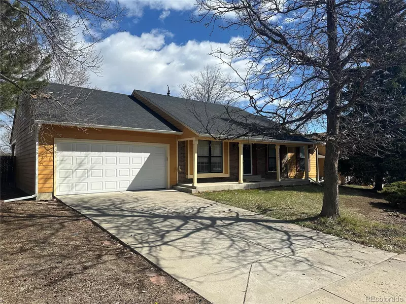 9755 W Morraine AVE, Littleton, CO 80127