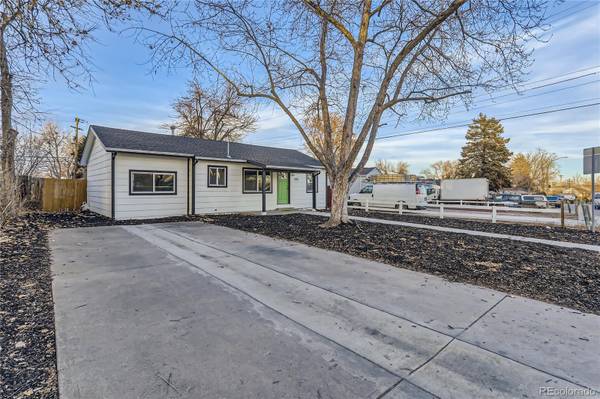 3175 W Evans AVE, Denver, CO 80219