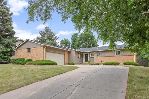 Centennial, CO 80122,888 E Davies AVE