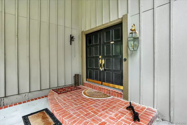 Centennial, CO 80122,7295 S Steele CIR
