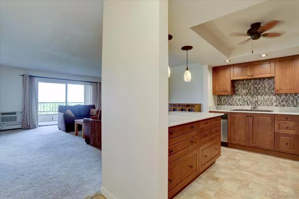 Aurora, CO 80014,13901 E Marina DR #511