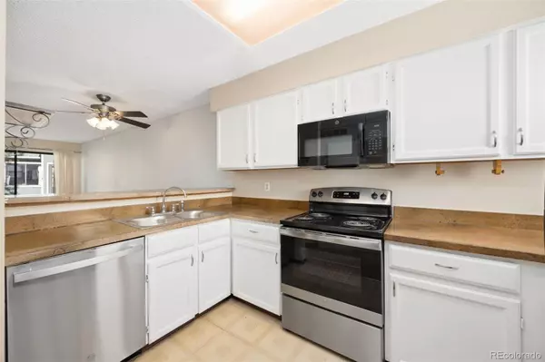 Lakewood, CO 80227,8767 W Cornell AVE #3