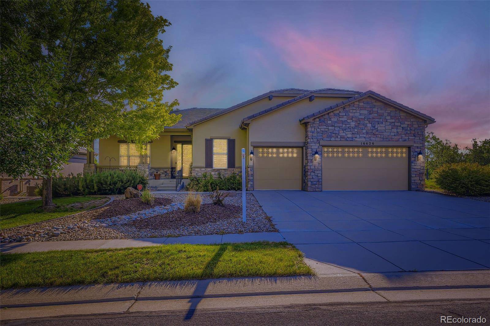 16626 Las Brisas DR, Broomfield, CO 80023