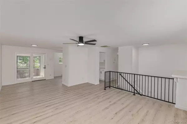 Aurora, CO 80011,1239 Dearborn ST