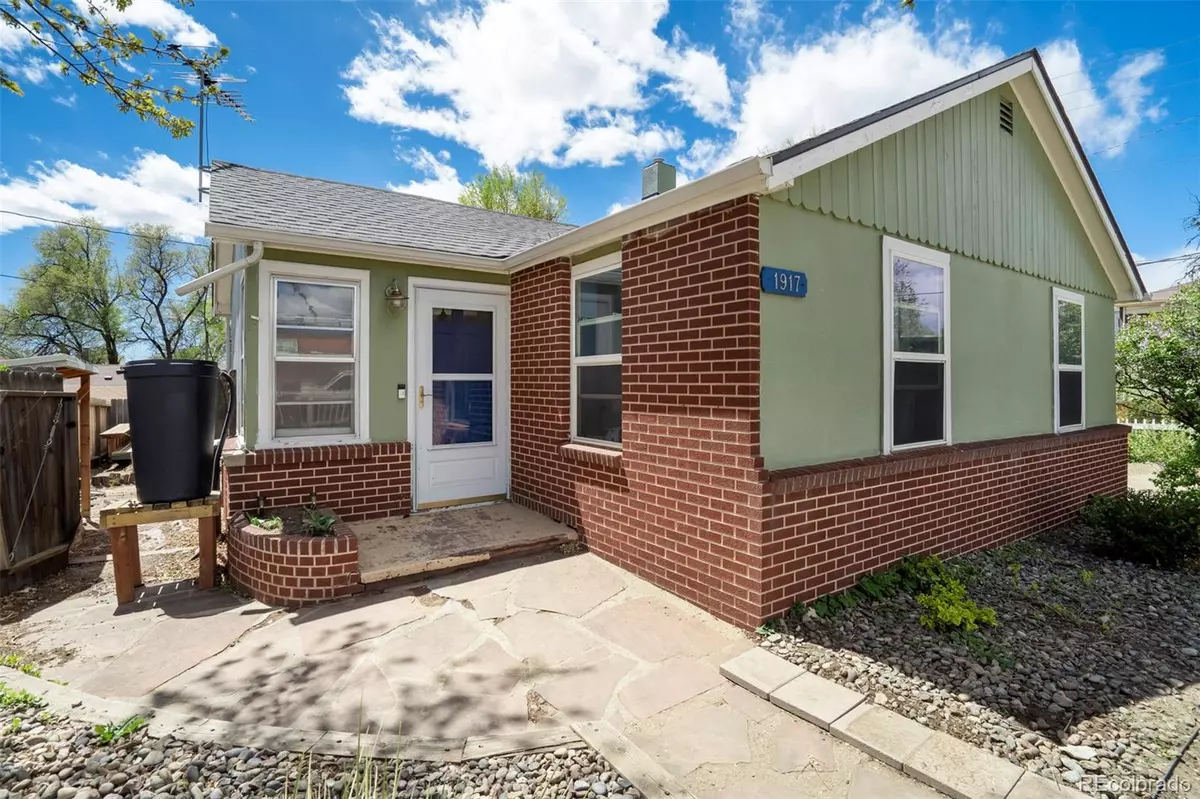 Colorado Springs, CO 80909,1917 E Cache La Poudre ST