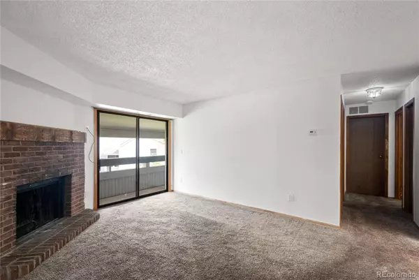 Aurora, CO 80011,14216 E 1st DR ##C03