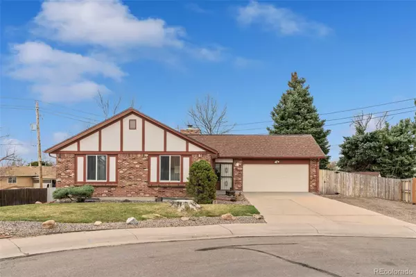 Lakewood, CO 80232,9124 W Iowa PL