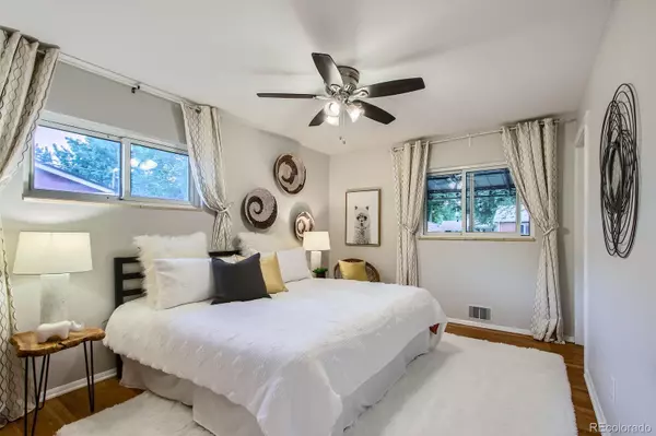 Arvada, CO 80004,6314 Brooks DR