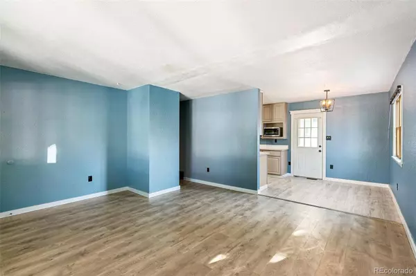 Bennett, CO 80102,530 2nd ST