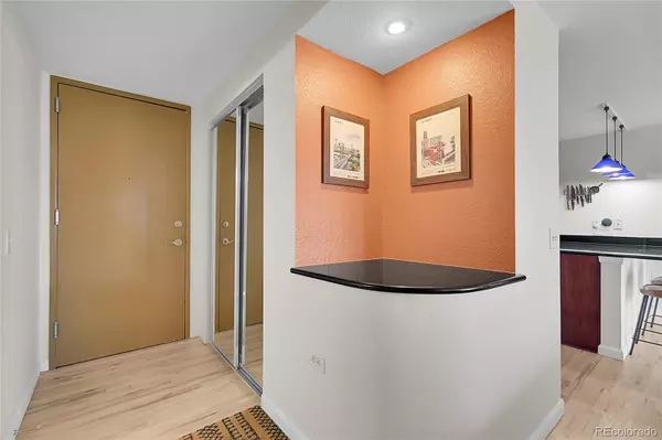 Denver, CO 80206,1150 VINE #306