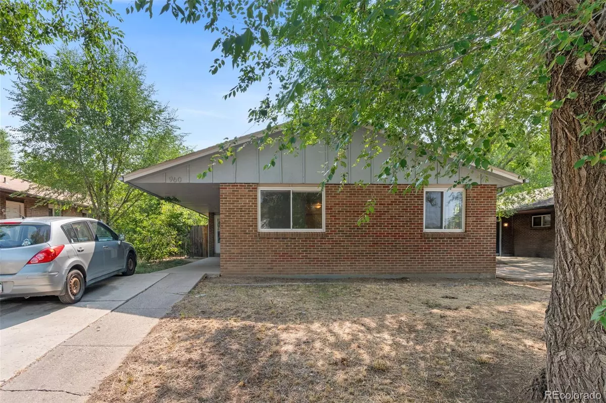 Denver, CO 80204,960 Newton ST #A