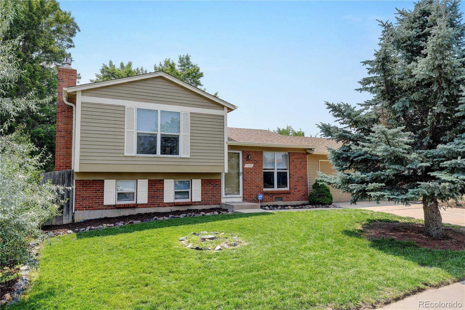 9522 Dudley DR, Broomfield, CO 80021