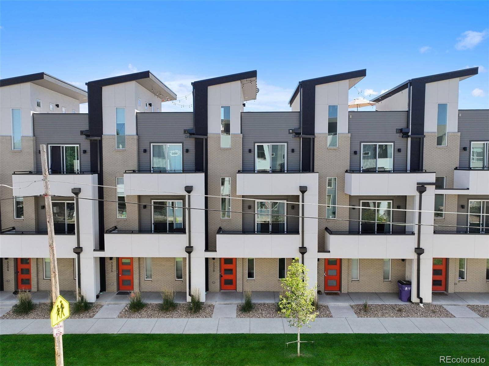 3308 W 17th AVE, Denver, CO 80204