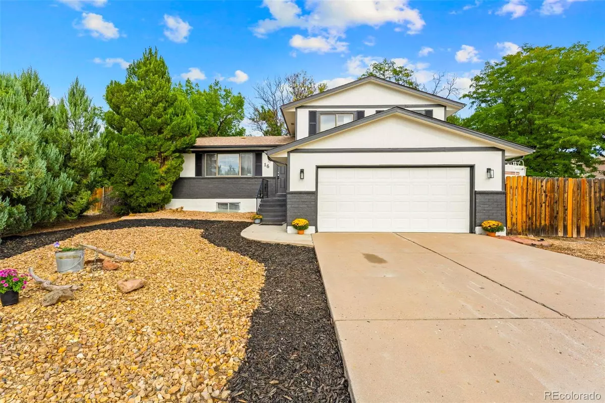 Pueblo, CO 81001,16 Bellflower CT