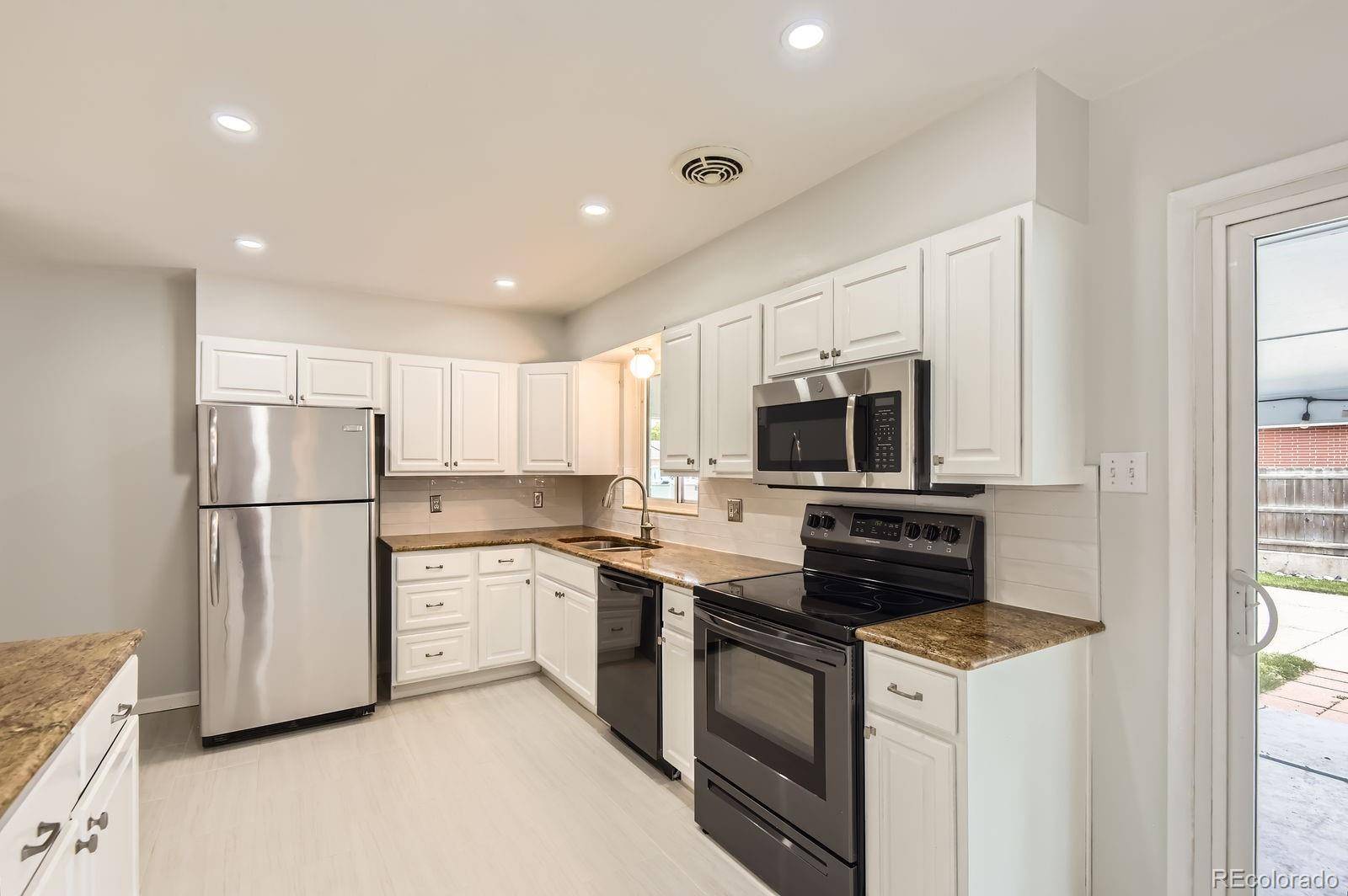 Denver, CO 80236,5150 W Colgate PL