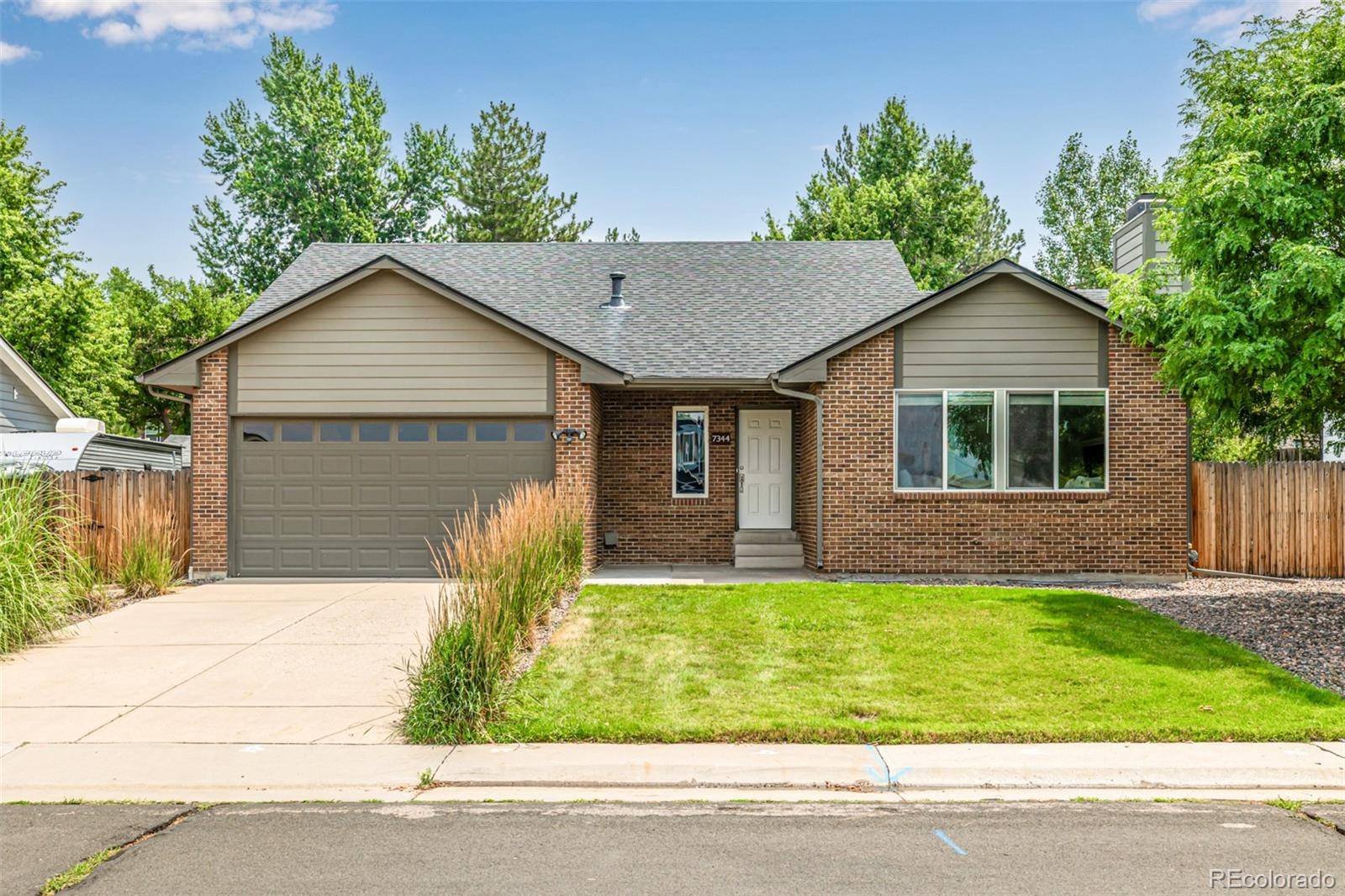 7344 S Houstoun Waring CIR, Littleton, CO 80120