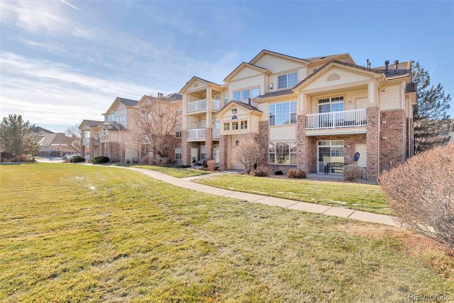 5726 N Genoa WAY #10-106, Aurora, CO 80019