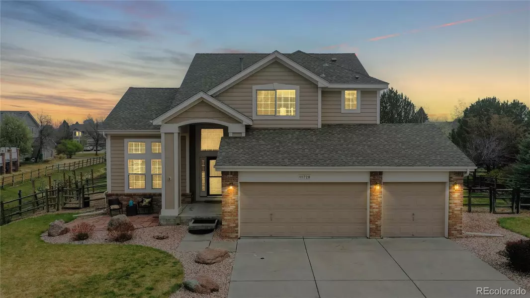 11728 Montgomery CIR, Longmont, CO 80504