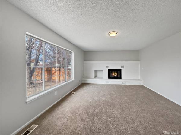 Denver, CO 80239,4637 Freeport WAY