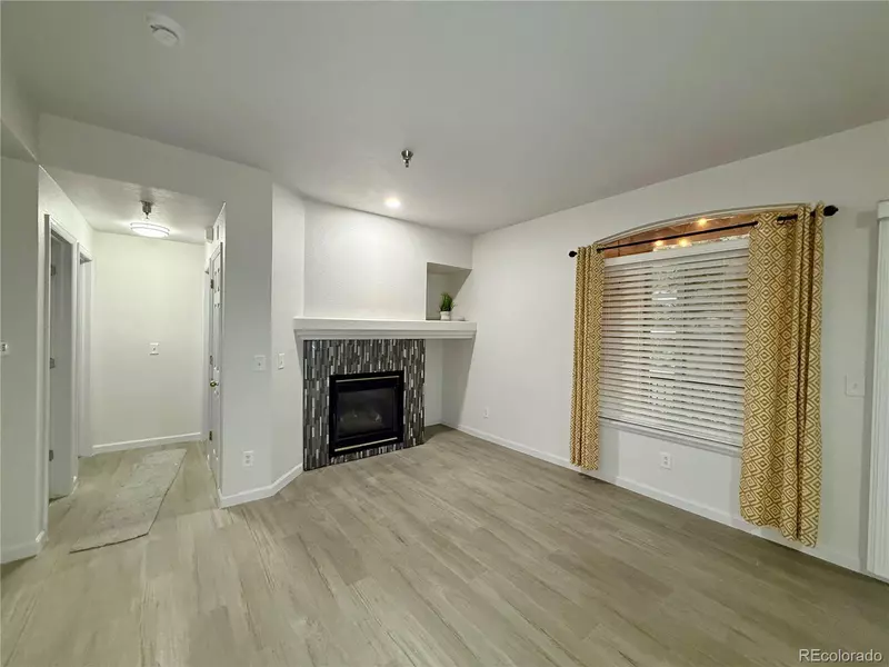 2575 S Syracuse WAY #G104, Denver, CO 80231