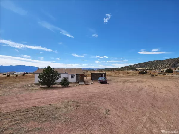 Penrose, CO 81240,561 CR 132