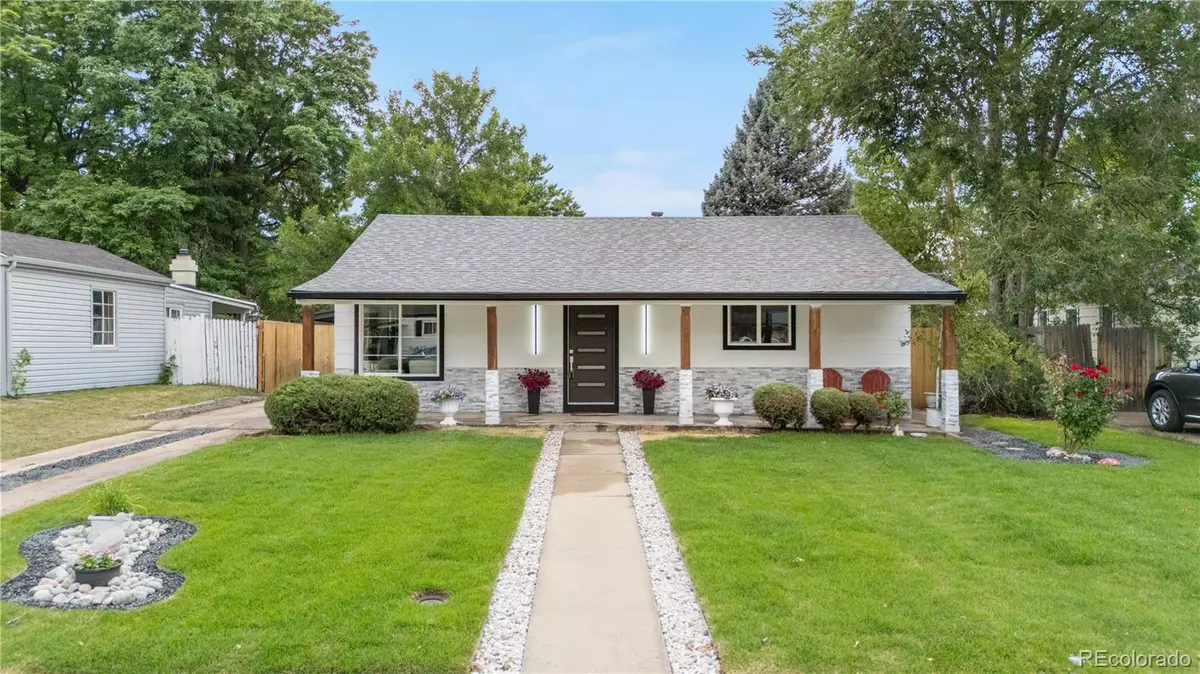 Denver, CO 80222,3227 S Grape St ST