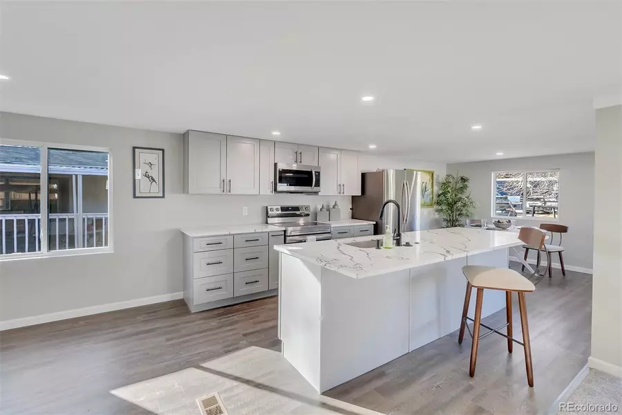 12 Zodiac ST, Golden, CO 80401