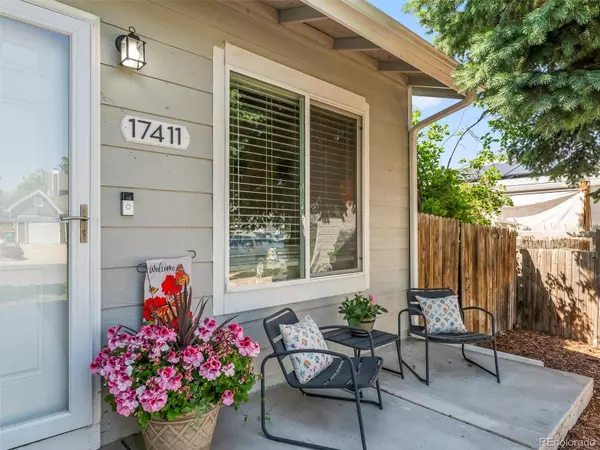 17411 E Layton DR, Aurora, CO 80015