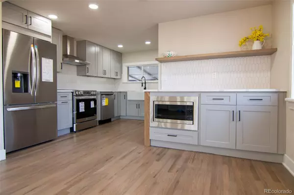 Lakewood, CO 80226,305 S Carr ST