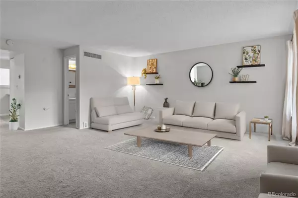 Centennial, CO 80121,4262 E Maplewood WAY