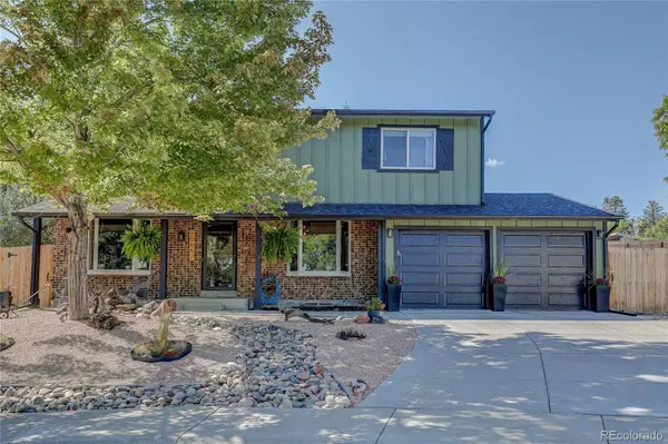 10667 W Layton PL, Littleton, CO 80127