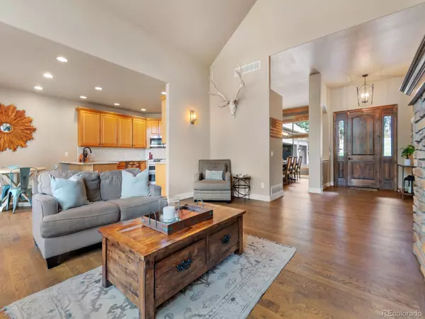 Larkspur, CO 80118,7880 Monarch RD