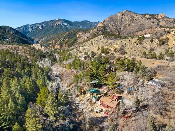 Colorado Springs, CO 80906,470 Bear Creek RD