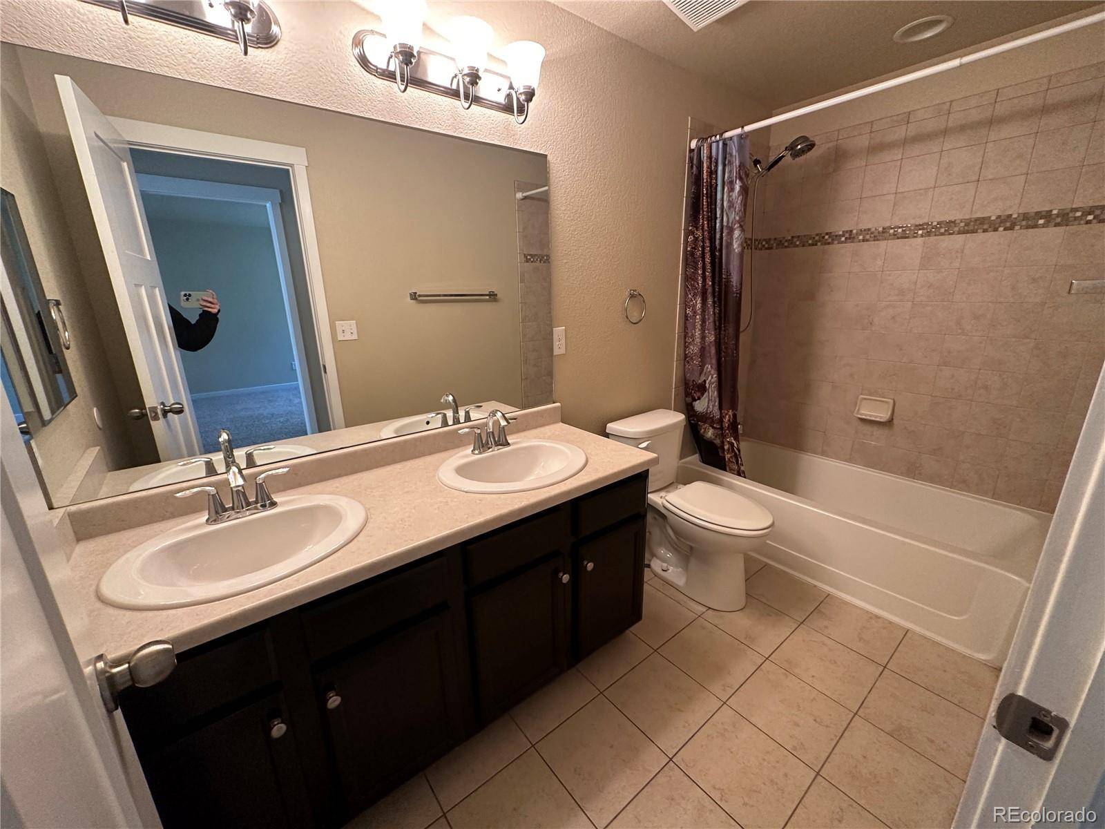 Colorado Springs, CO 80925,7672 Bonterra LN