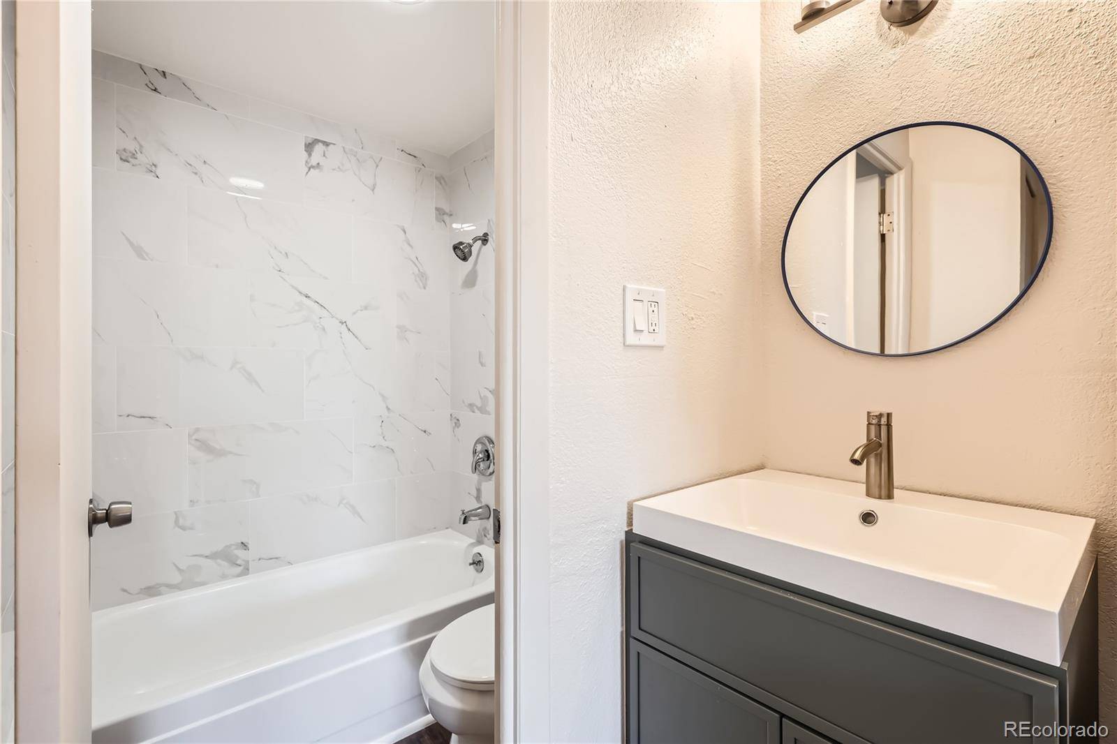 Denver, CO 80231,1302 S Parker RD #229