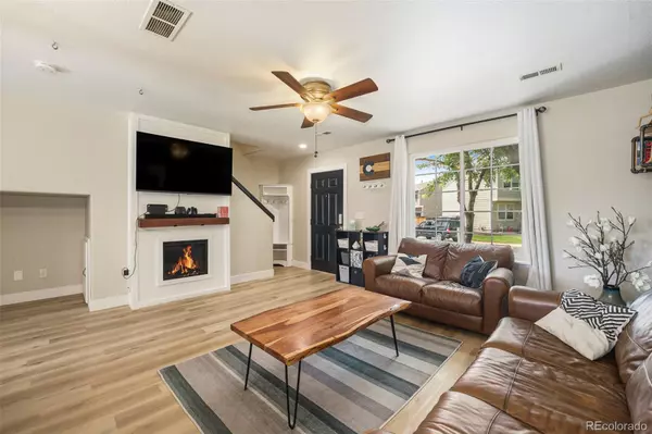 Denver, CO 80236,4407 W Kenyon AVE