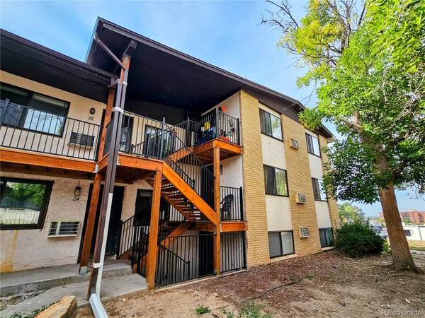 875 S Quebec #25, Denver, CO 80247