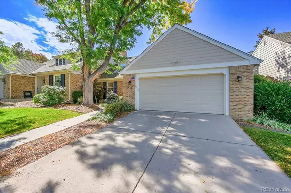 Centennial, CO 80112,7111 S Poplar CT