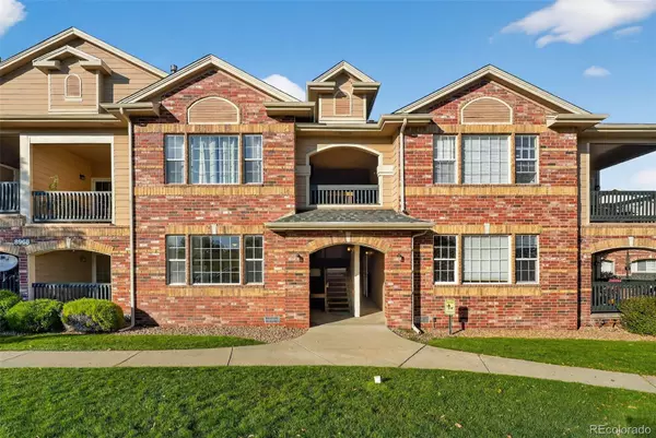Denver, CO 80260,8968 Fox DR #2-103