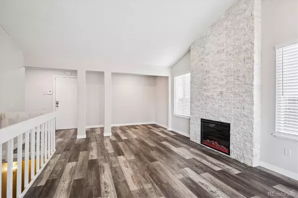 Englewood, CO 80111,6094 S Kingston CIR